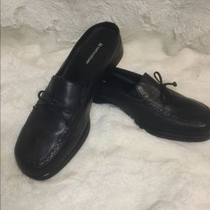 Black Naturalizer Mules